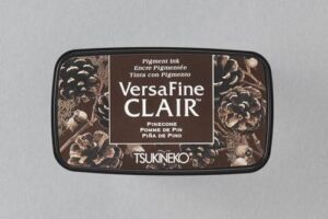 Tsukineko  VersaFine Clair Dark Stempelkussen Pinecone